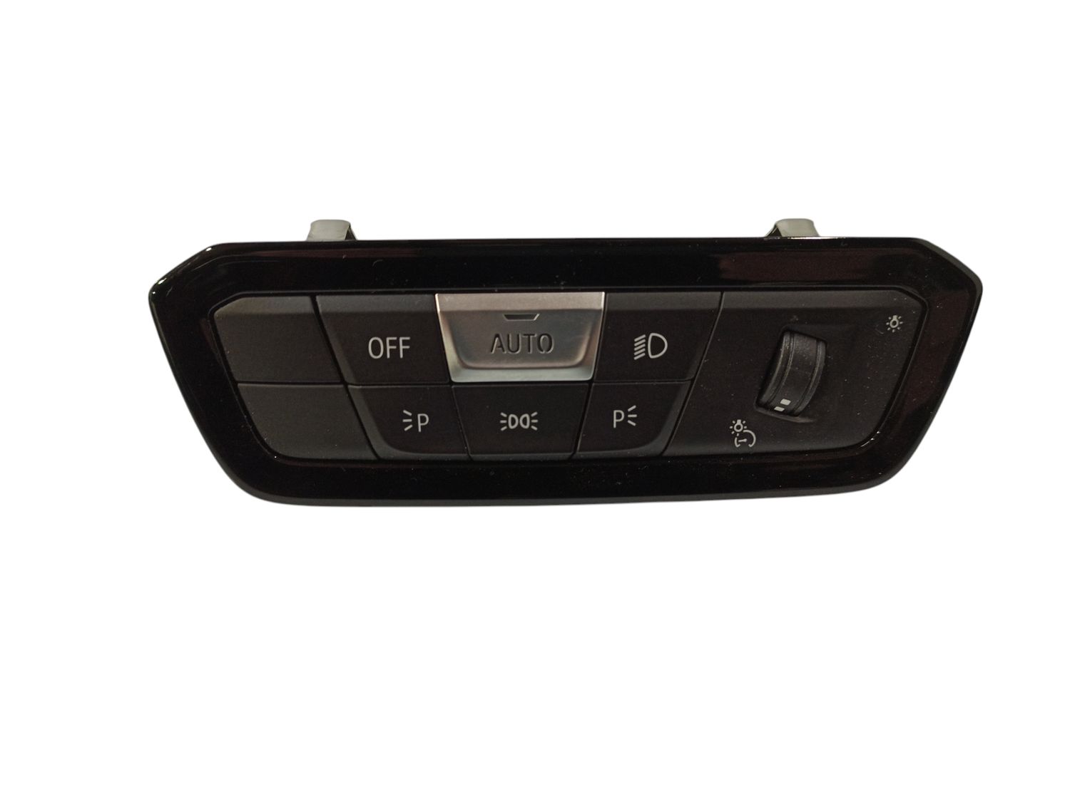BMW 4 SERIES Light switch OEM 61315A16B17 — Europe Delivery