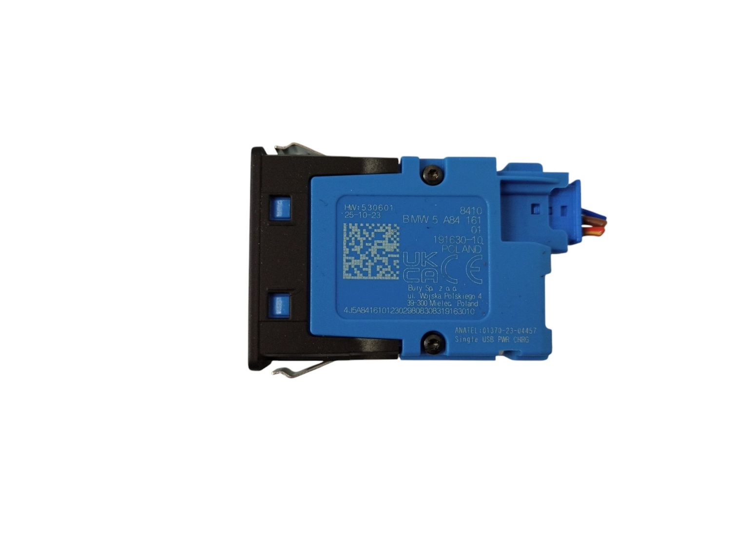 BMW M4 USB socket connector OEM 84105A84161 — Europe Delivery