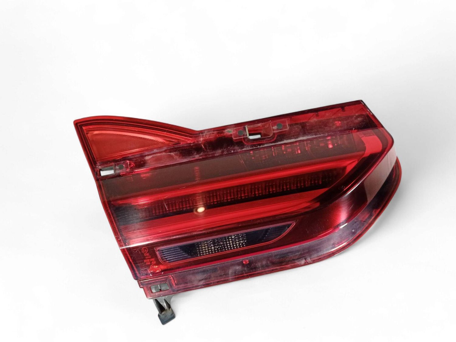 BMW 7 SERIES Tailgate rear/tail lights OEM 2583243 — Europe Delivery