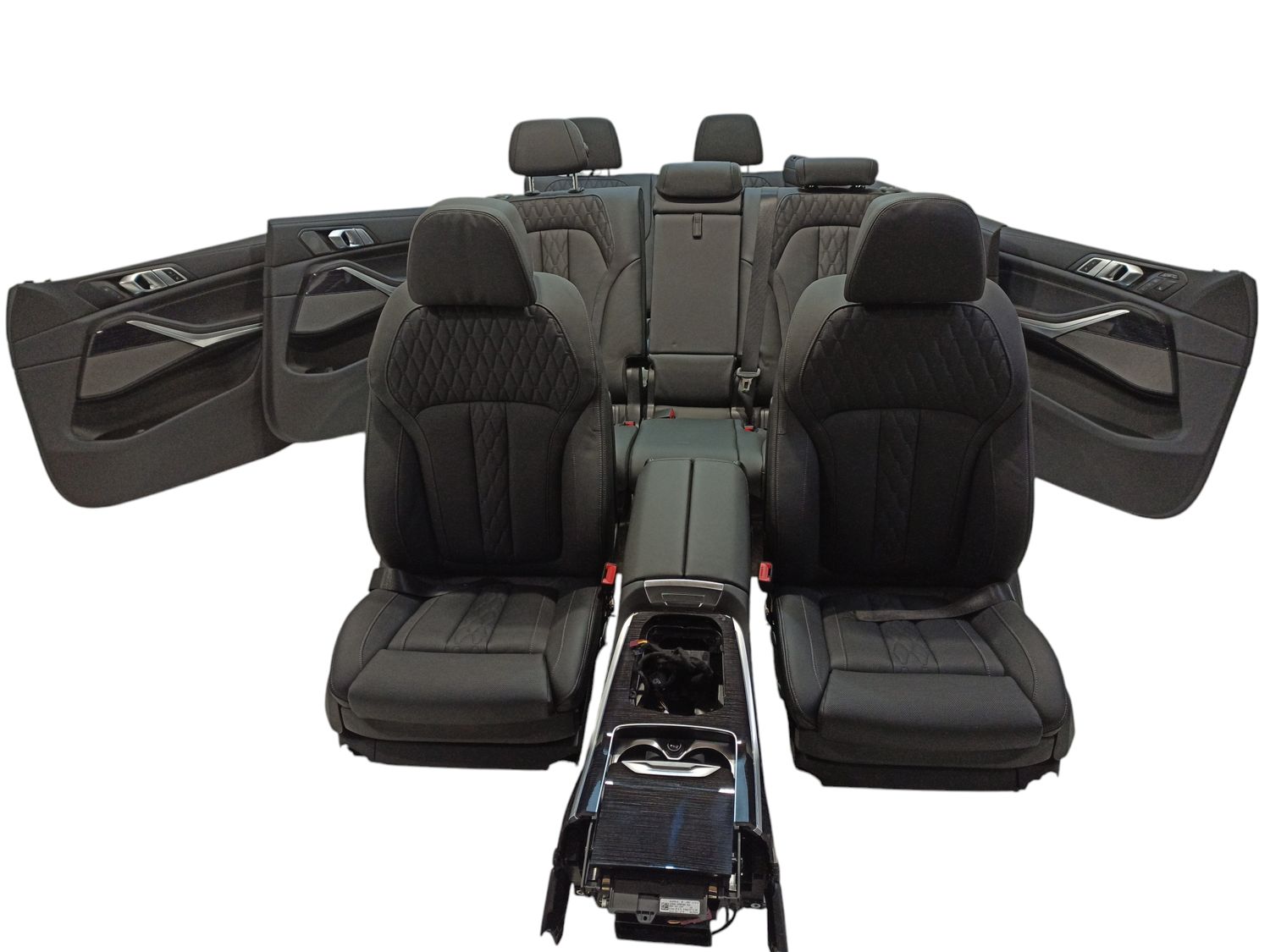 BMW X7 Seat Set OEM 51169108356 — Europe Delivery