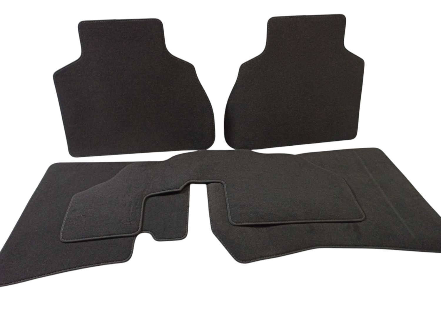 BMW X7 Car floor mat set OEM 51475A40B27 — Europe Delivery