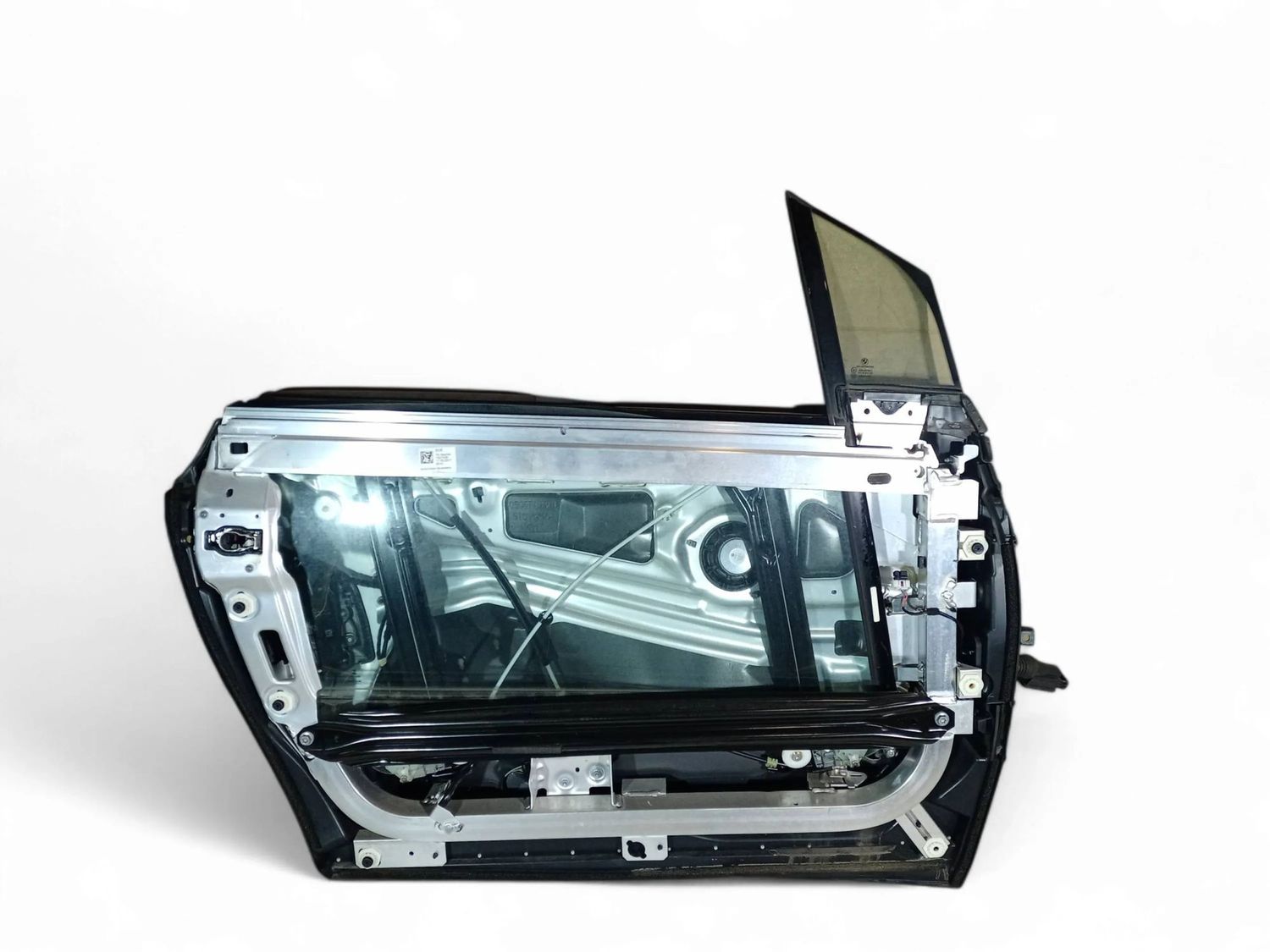 BMW I3 Front door OEM 2574052 — Europe Delivery