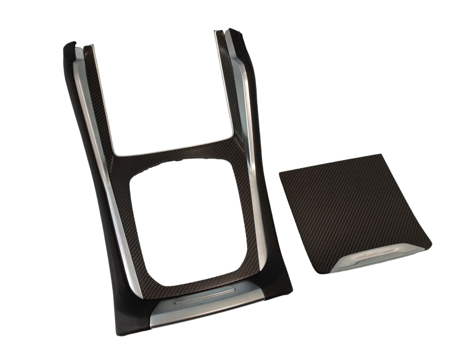 BMW XM G09 Center console decorative trim OEM 51165A73718 — Europe Delivery