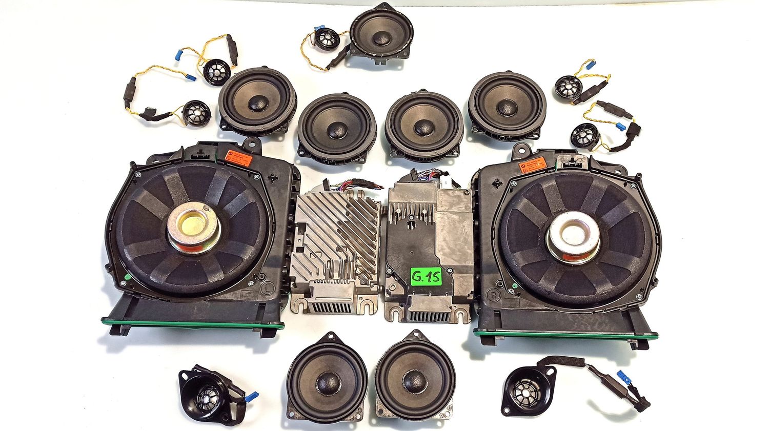 BMW 8 SERIES Audio system kit OEM 2622468 — Europe Delivery