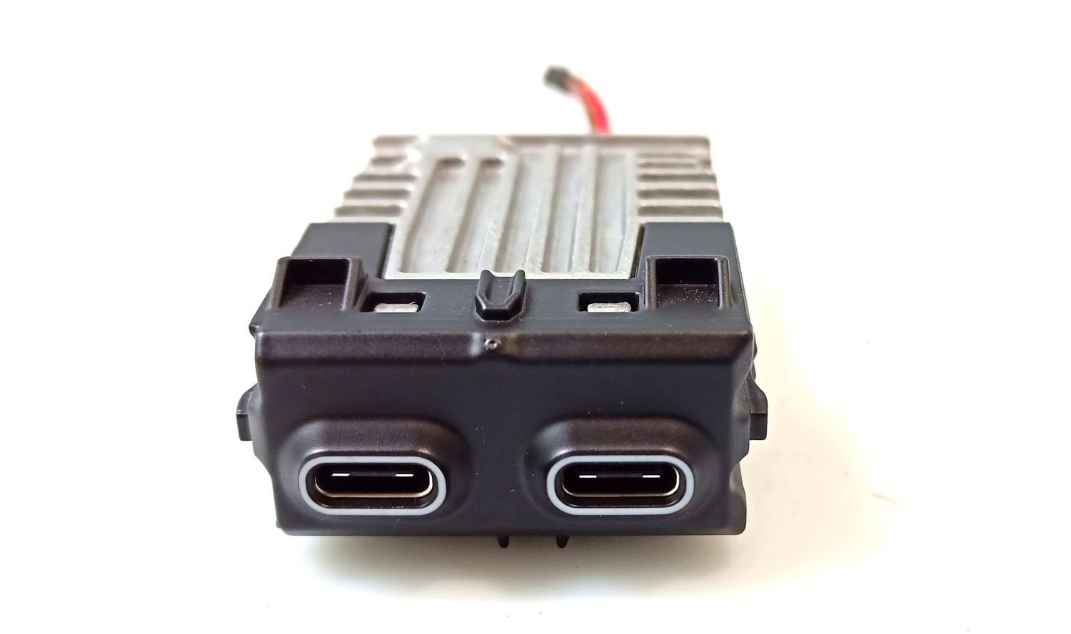 BMW 5' G68 Saloon, 7' G70 USB socket connector OEM 84105A27DE6 — Europe Delivery