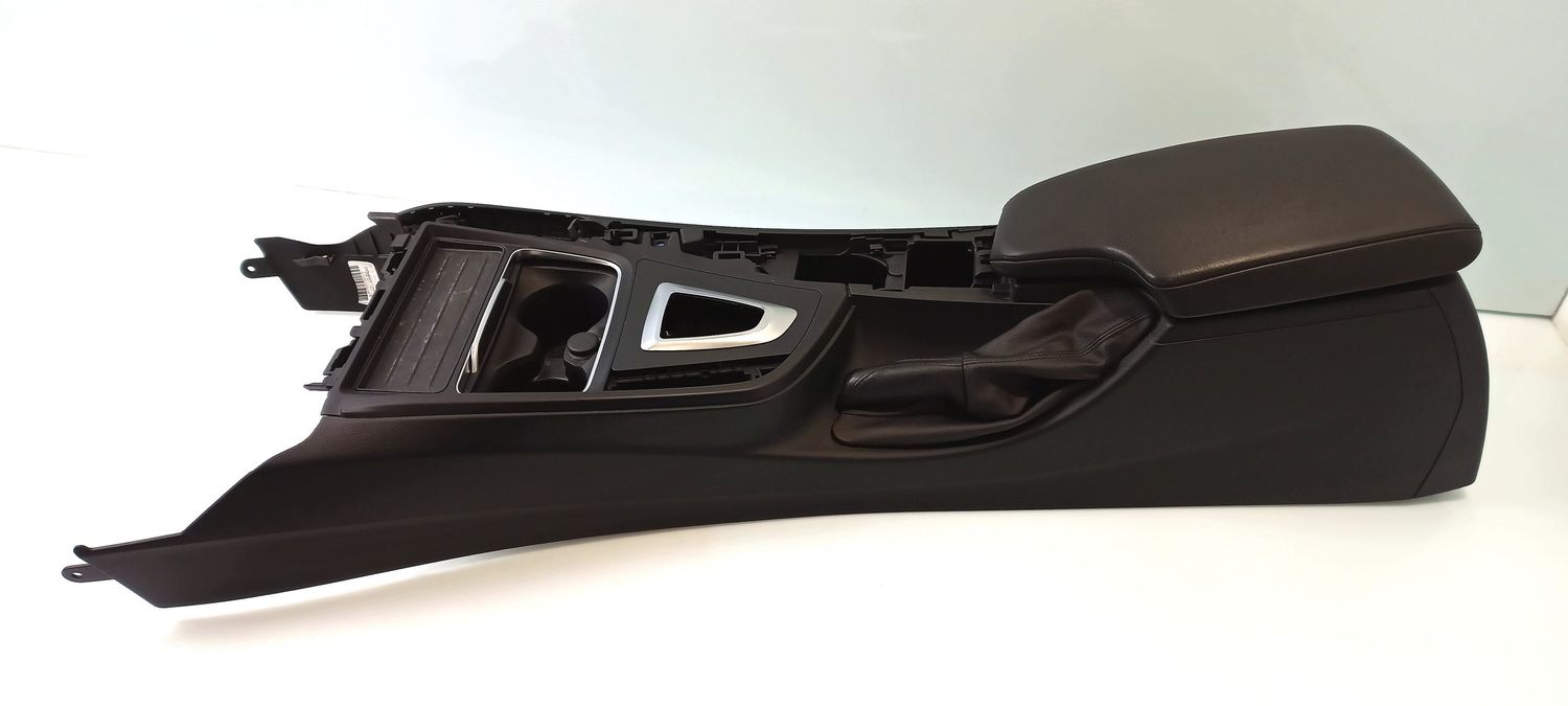 BMW 3 SERIES center Console OEM 51169234131 — Europe Delivery