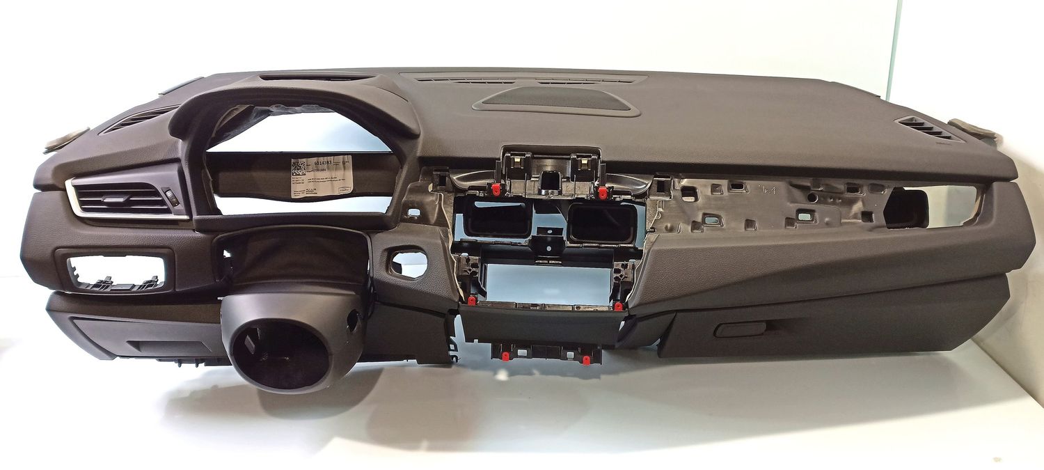 BMW 2 SERIES Dashboard OEM 51169378406 — Europe Delivery