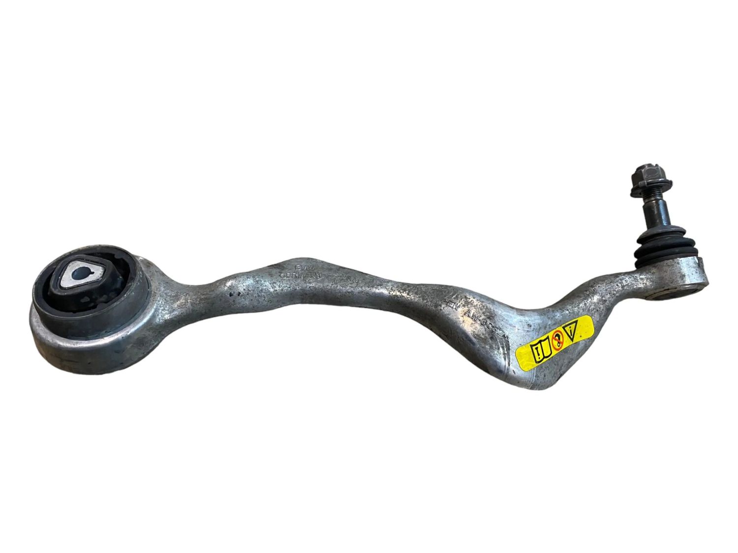 BMW X1 Front lower control arm/wishbone OEM 2409598 — Europe Delivery
