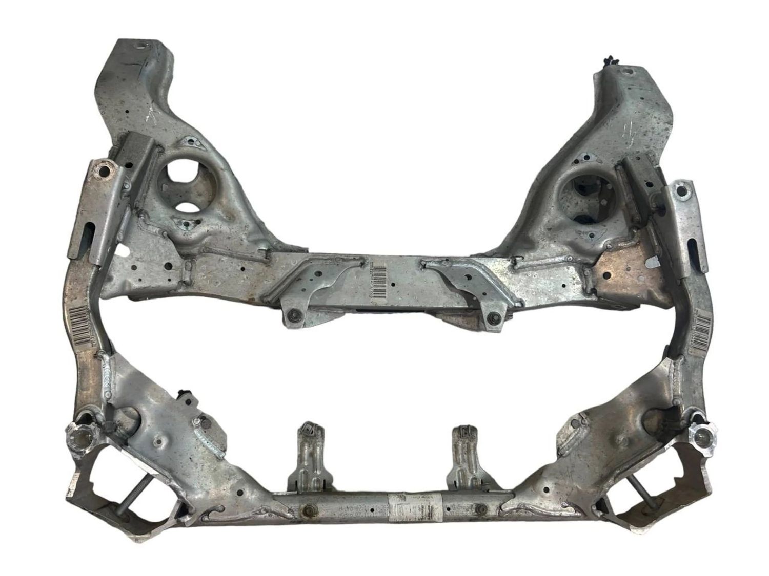 BMW 3 SERIES Front subframe OEM 31106777716 — Europe Delivery