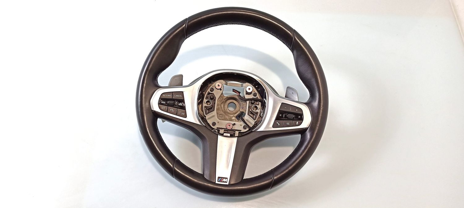 BMW 8 SERIES Steering Wheel OEM 32308008179 — Europe Delivery