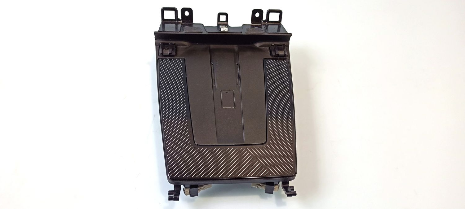 BMW X1 Wireless charging module OEM 51165A22F51 — Europe Delivery