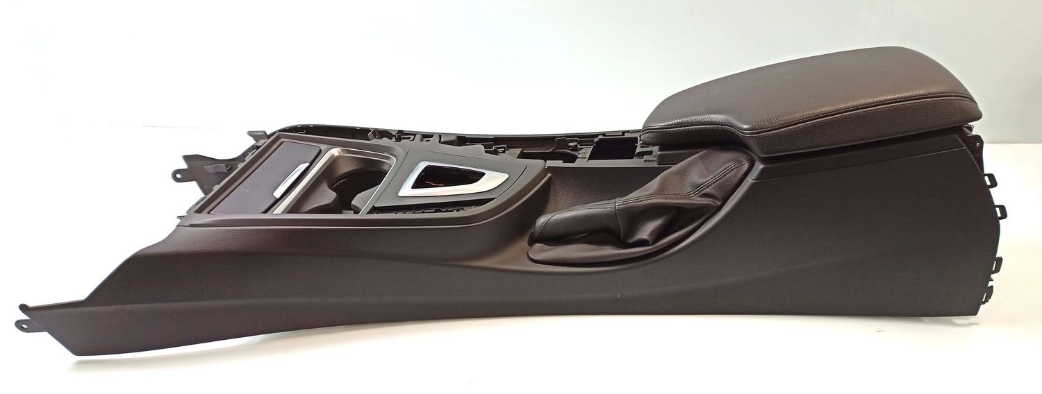 BMW 4 SERIES center Console OEM 51169235473 — Europe Delivery