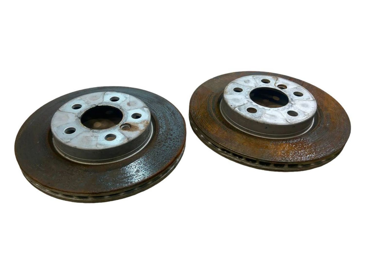 BMW 2 SERIES Front brake disc OEM 34116866297 — Europe Delivery