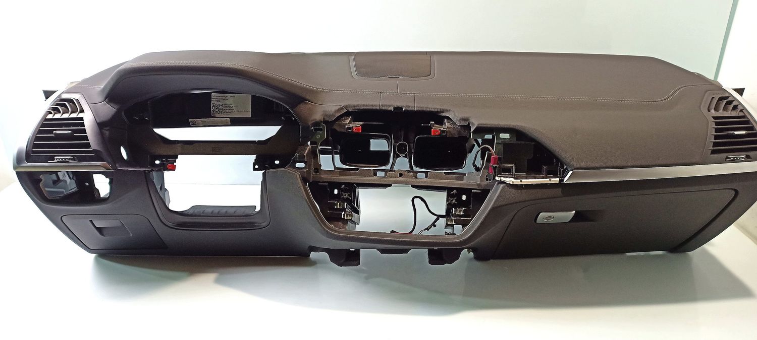BMW IX3 Dashboard OEM 51167943895 — Europe Delivery