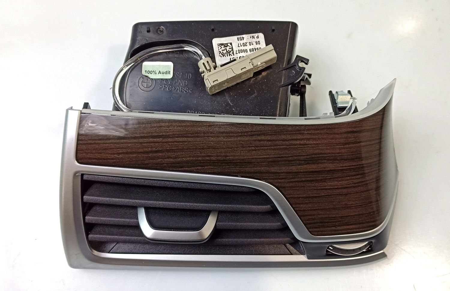 BMW 7 SERIES Dashboard Trim OEM 6822114 — Europe Delivery