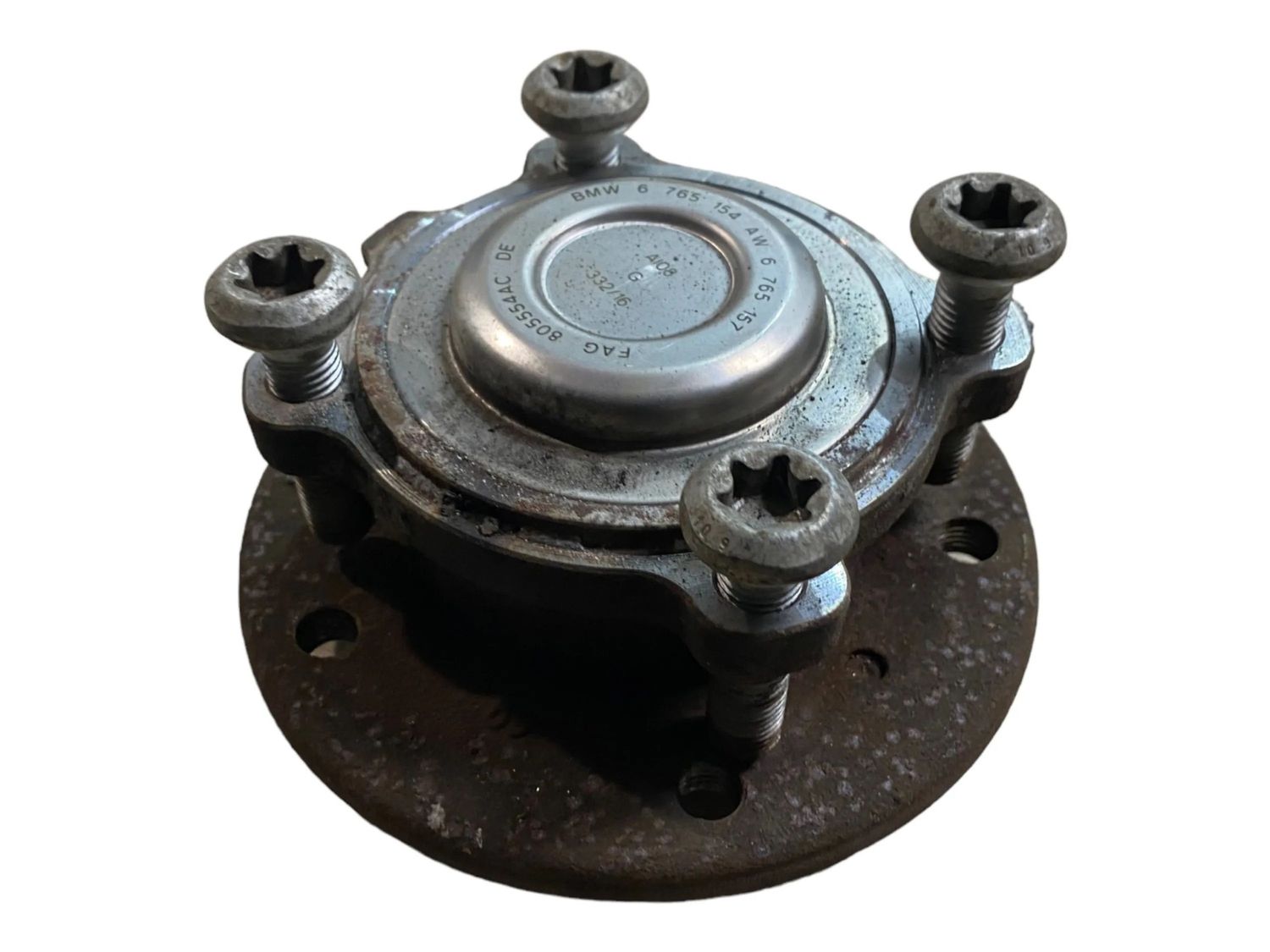 BMW X1 Front wheel hub OEM 6765154 — Europe Delivery