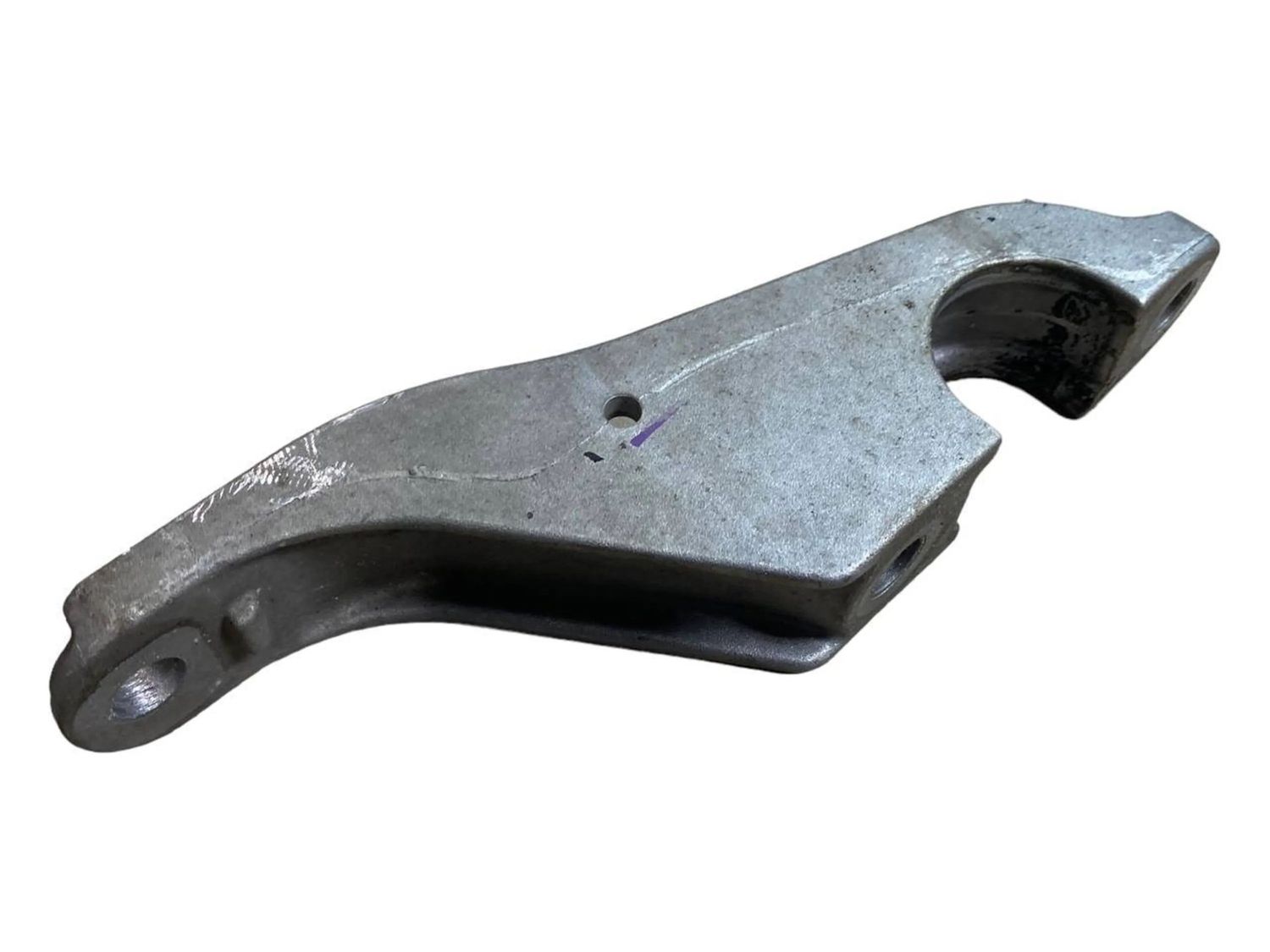 BMW 8 SERIES Sway bar bush bracket, front OEM 31306861473 — Europe Delivery