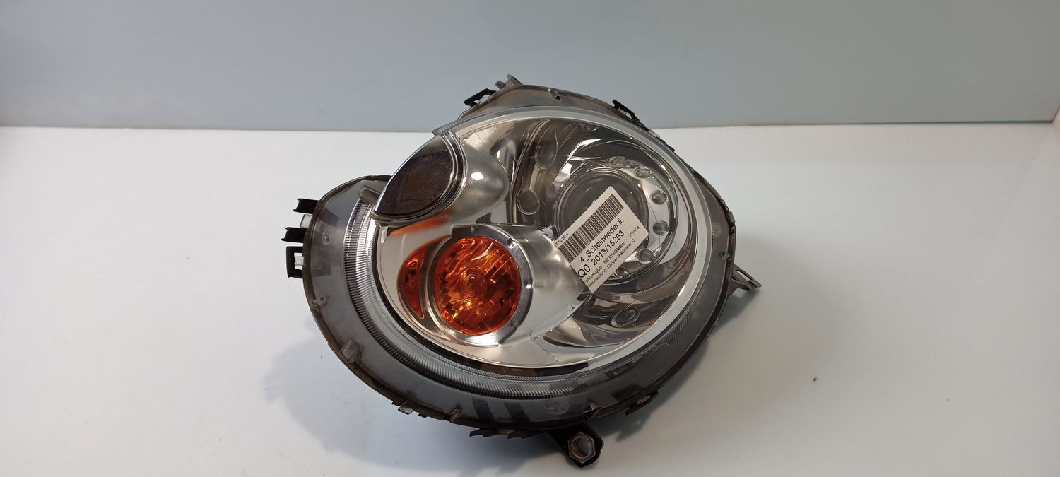 BMW I8 Headlight/headlamp OEM 63127269981 — Europe Delivery