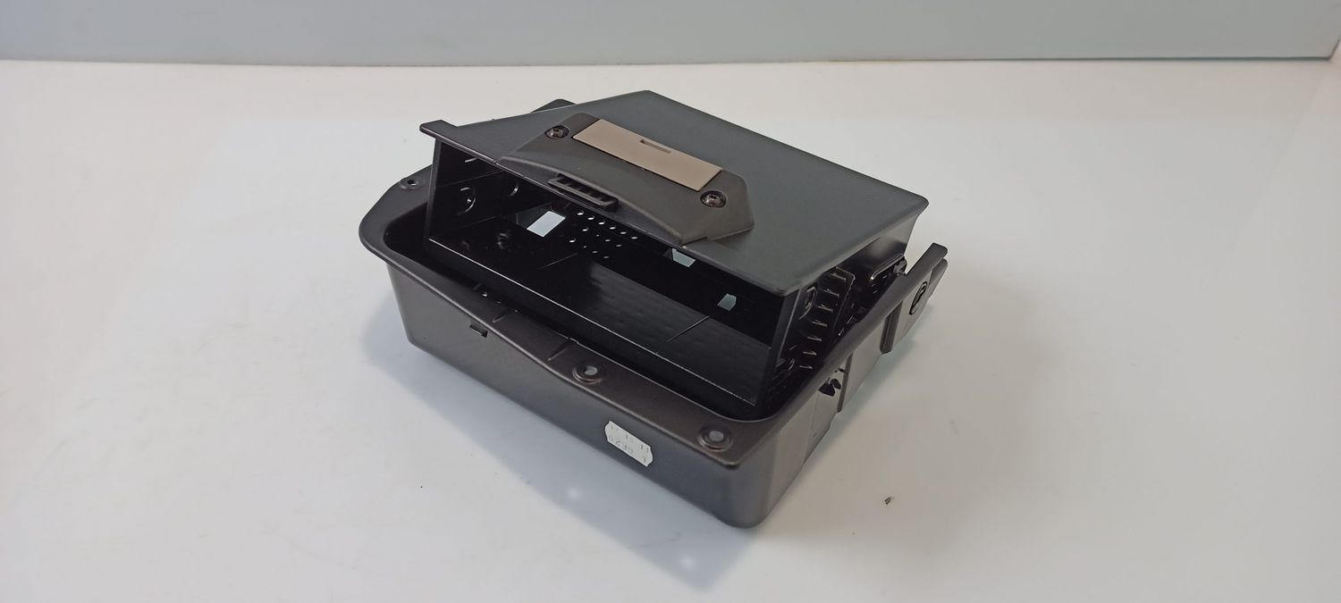 BMW 5 SERIES CD/DVD changer OEM 51169177572 — Europe Delivery