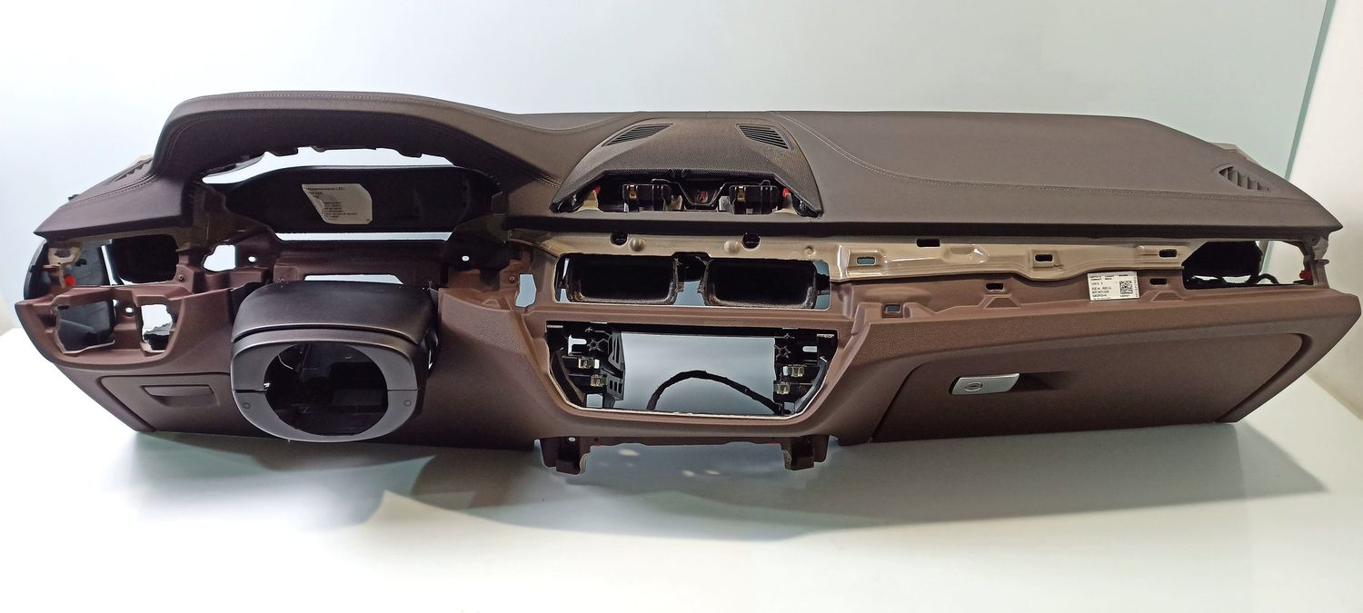 BMW 5 SERIES Dashboard OEM 51169388563 — Europe Delivery