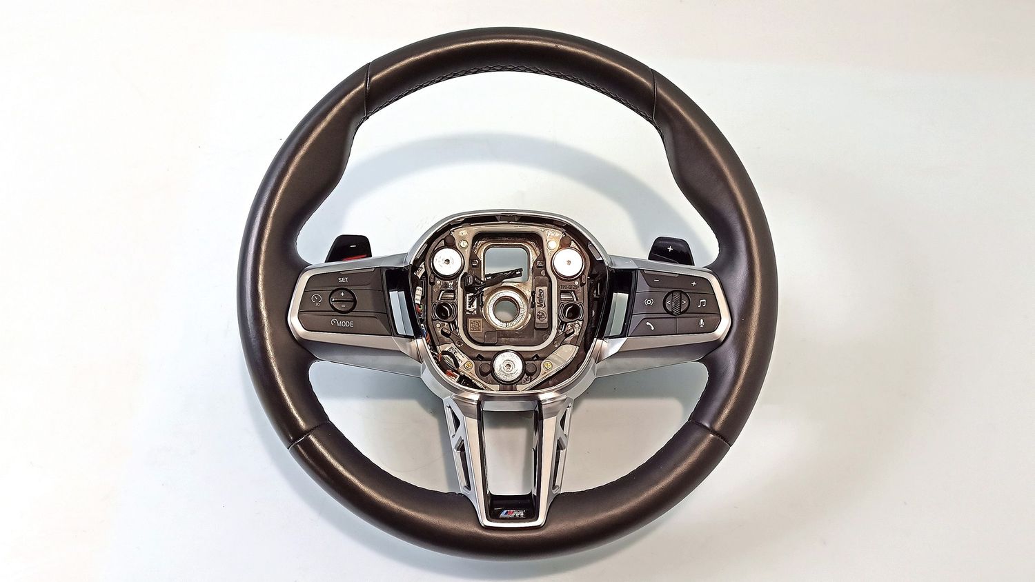 BMW X1 Steering Wheel OEM 32305A4EE20 — Europe Delivery