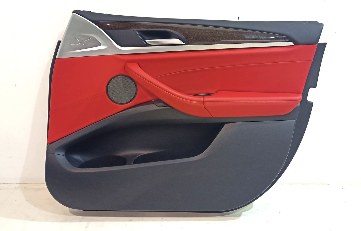 BMW X4 Front door cover/cap — Europe Delivery