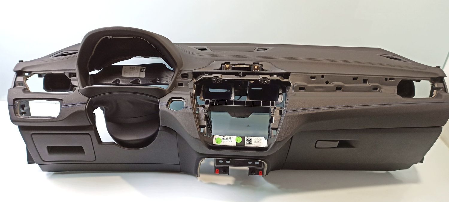 BMW X1 Dashboard OEM 51166965758 — Europe Delivery