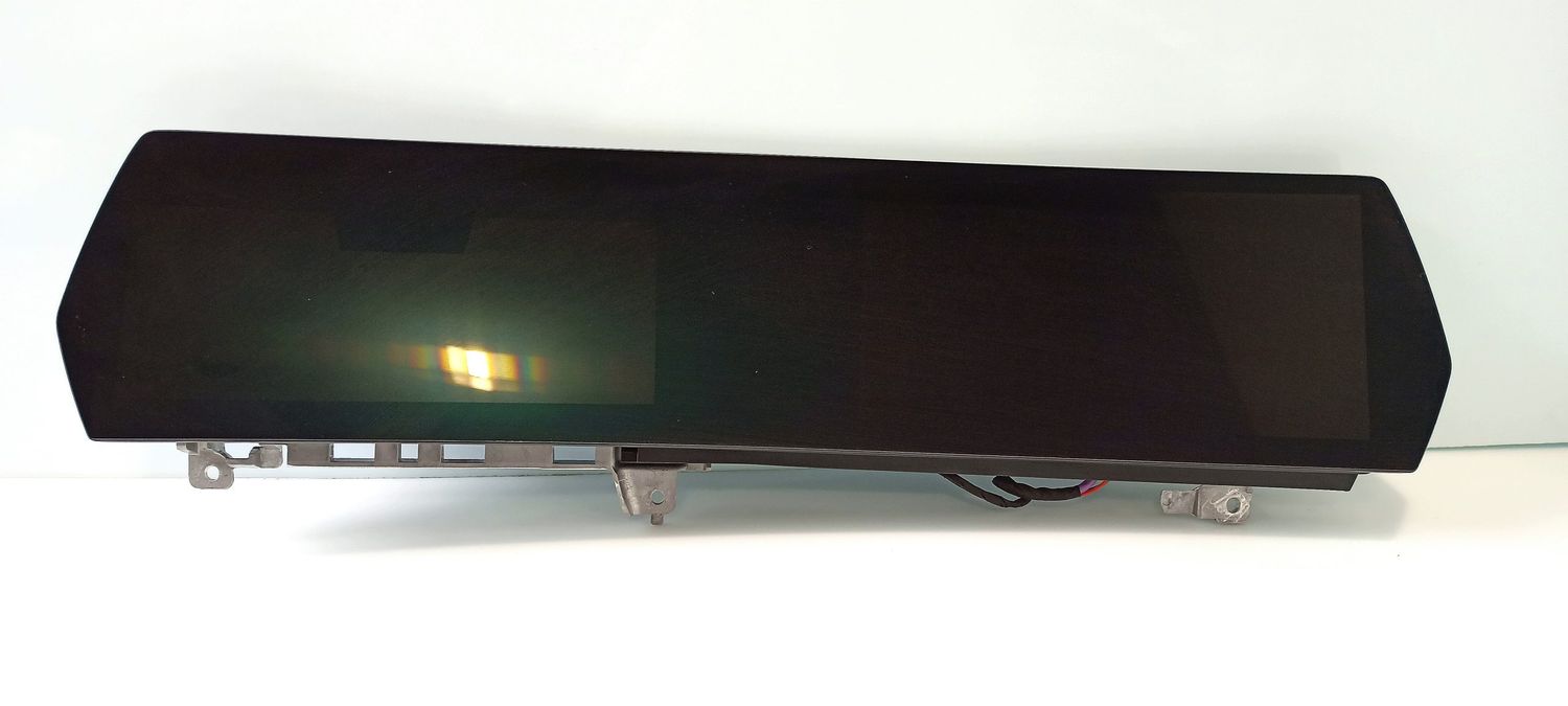 BMW X1 Screen/display/small screen OEM 5V62749 — Europe Delivery