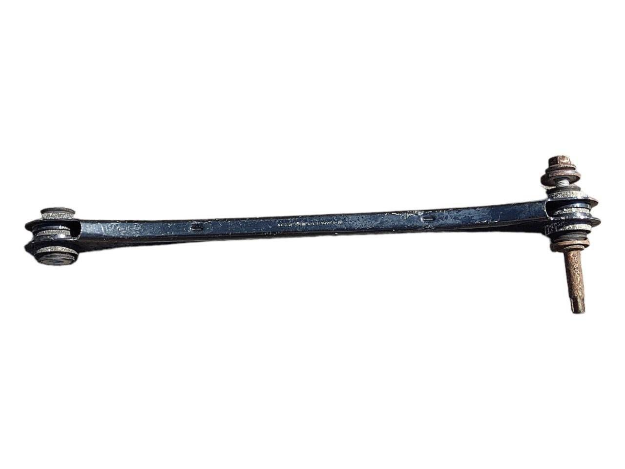 BMW 3 SERIES Rear control arm OEM 6792533 — Europe Delivery