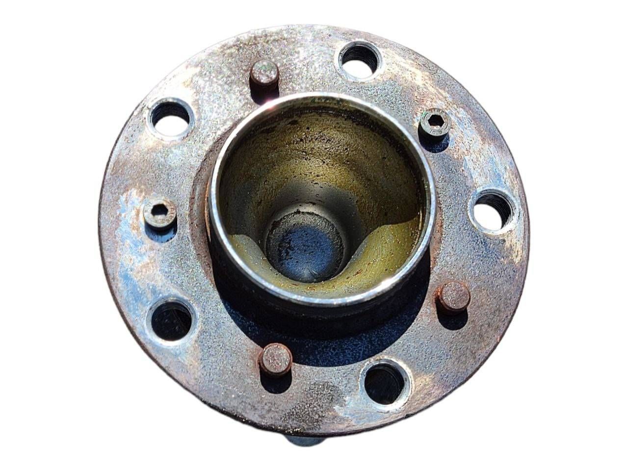 BMW 6 SERIES Front wheel hub OEM 2286606 — Europe Delivery