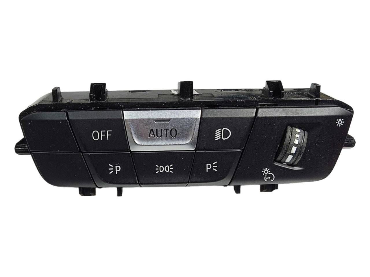 BMW Z4 Light switch OEM 61319461143 — Europe Delivery