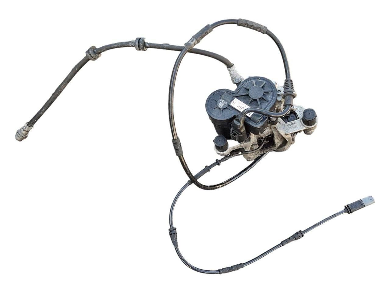 BMW 2 SERIES REAR Brake caliper OEM 6798958 — Europe Delivery