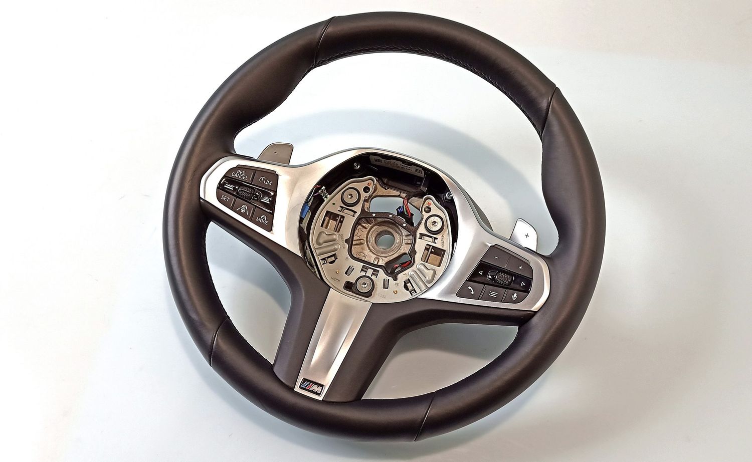 BMW 4 SERIES Steering Wheel OEM 32308746692 — Europe Delivery
