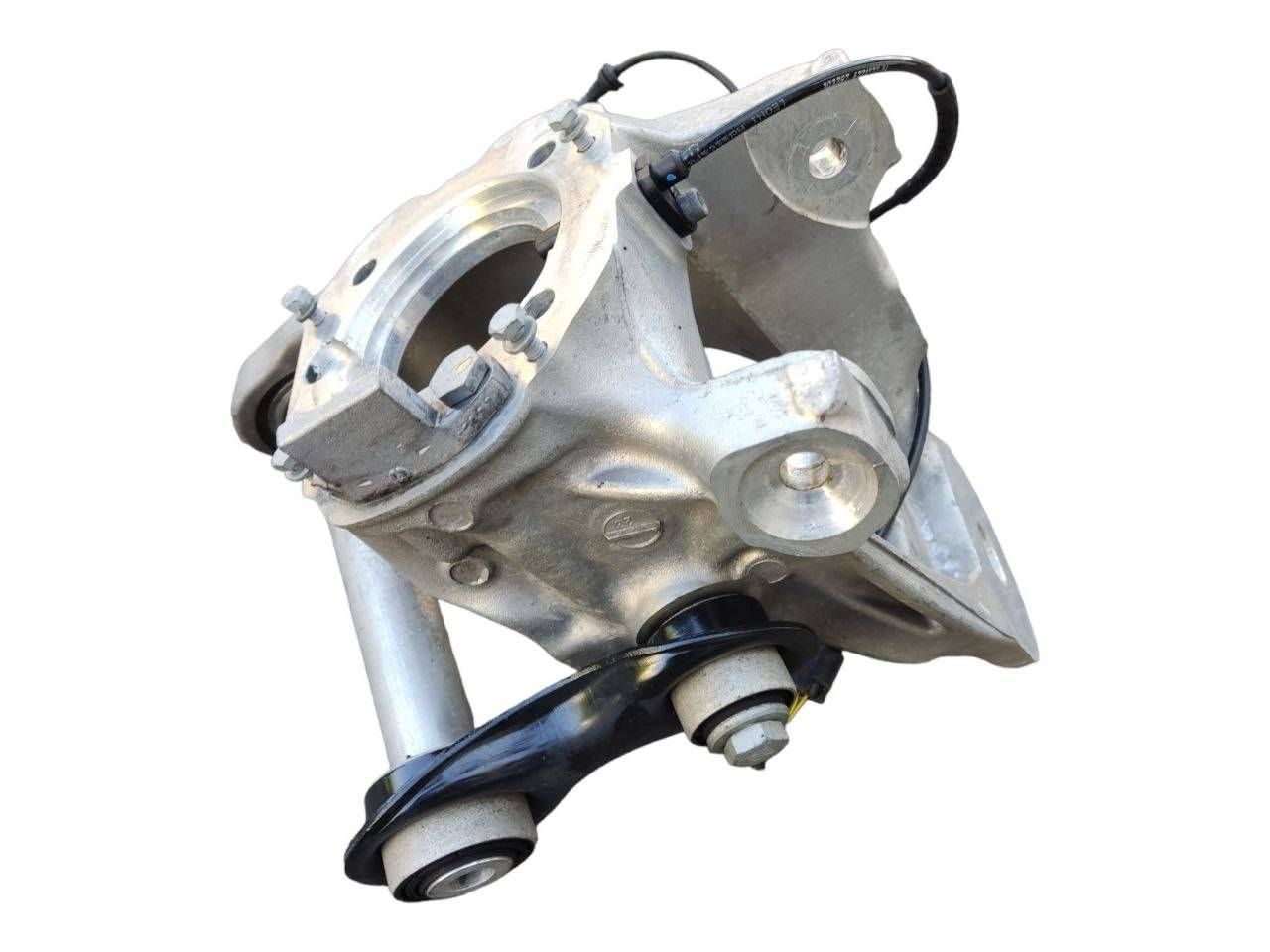 BMW X6 Rear wheel hub spindle/knuckle OEM 0P73148 — Europe Delivery