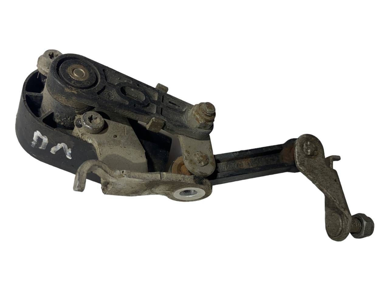 BMW 7 SERIES Headlight/headlamp level sensor OEM 37146784072 — Europe Delivery