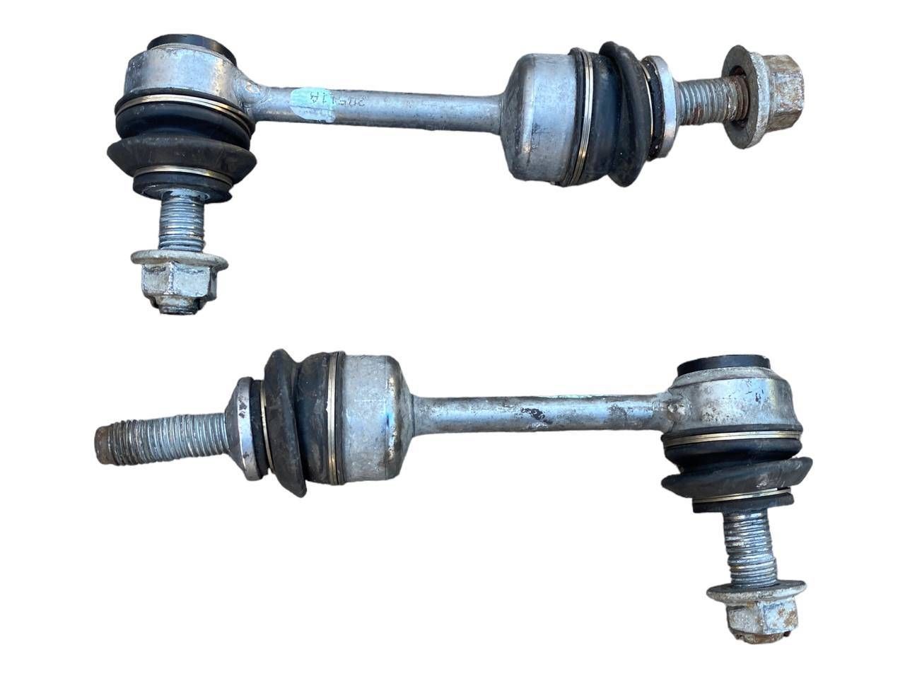 BMW X6 Rear anti-roll bar/stabilizer link OEM 33556771937 — Europe Delivery