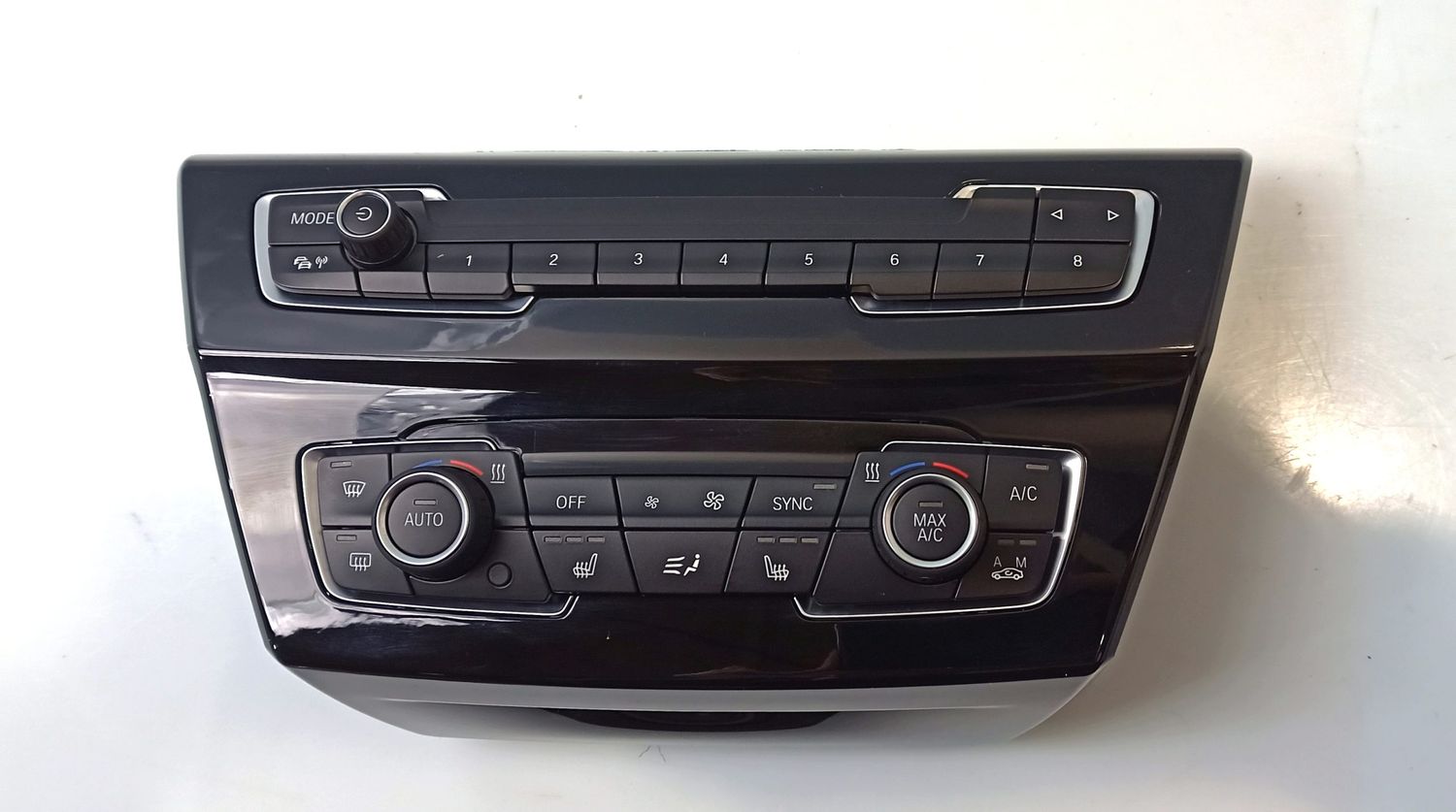 BMW 2 SERIES Climate control unit OEM 5V08977 — Europe Delivery
