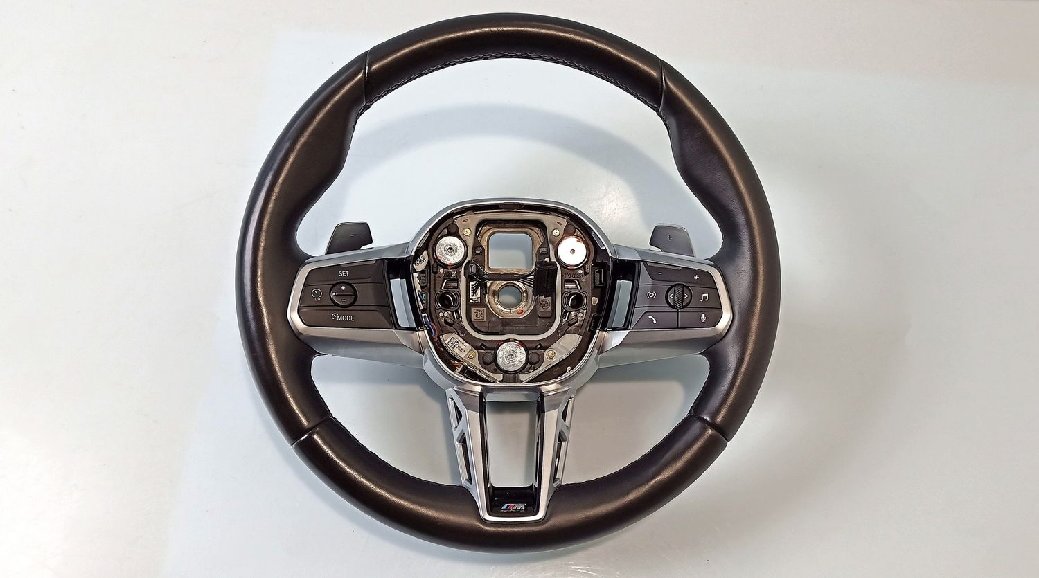 BMW X1 Steering Wheel OEM 32305A4EE20 — Europe Delivery