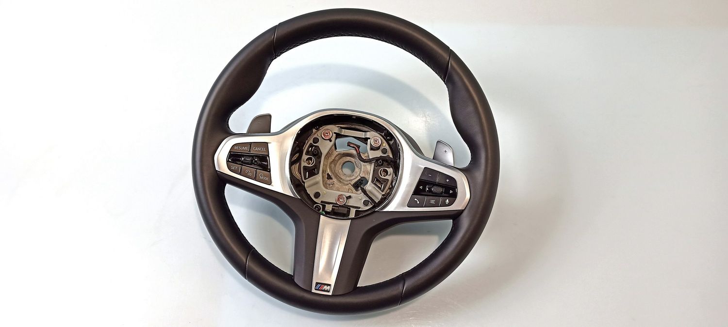 BMW 8 SERIES Steering Wheel OEM 32308008179 — Europe Delivery