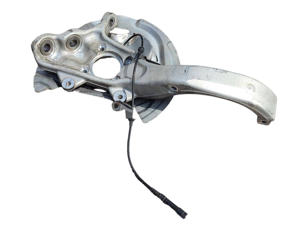 BMW X6 Front wheel hub OEM 31216773784 — Europe Delivery