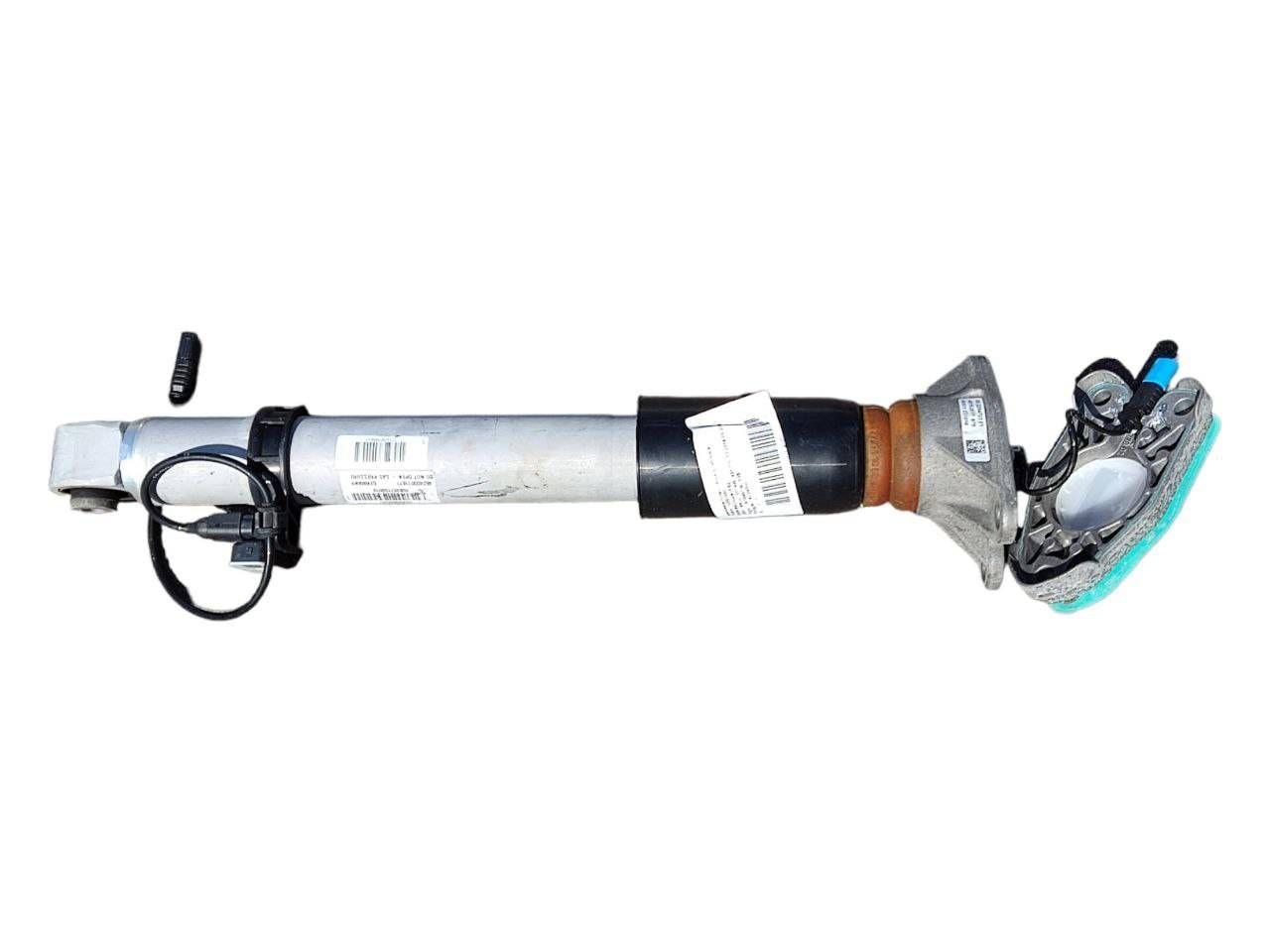 BMW 4 SERIES Rear shock absorber/damper OEM 33528008629 — Europe Delivery