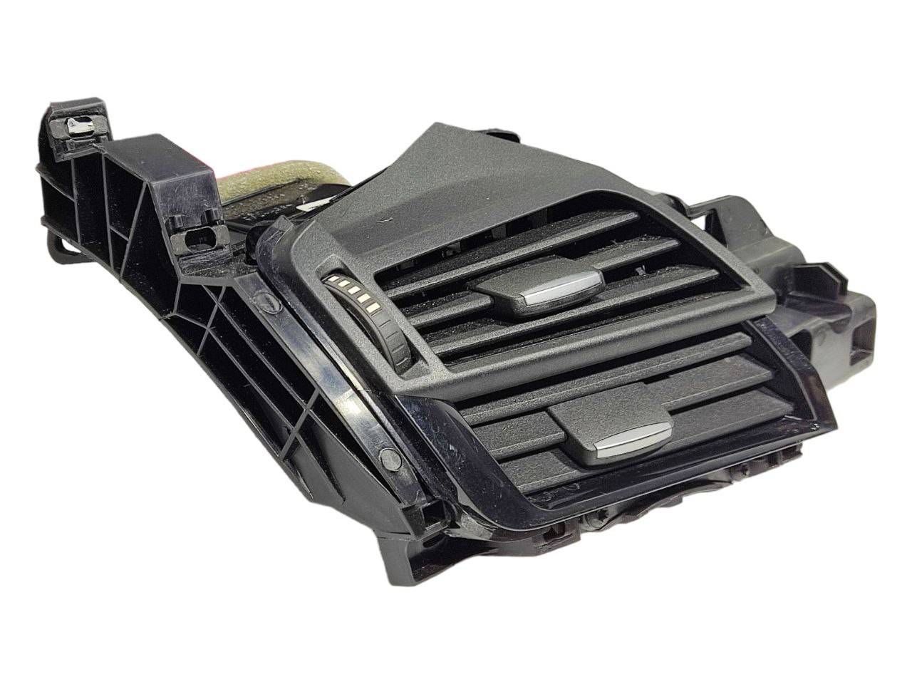 BMW X5 Dashboard side air vent grill/cover trim — Europe Delivery