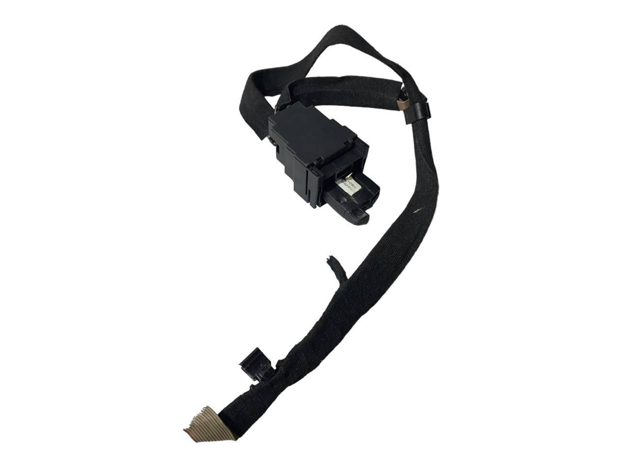 BMW X1 Ignition lock — Europe Delivery