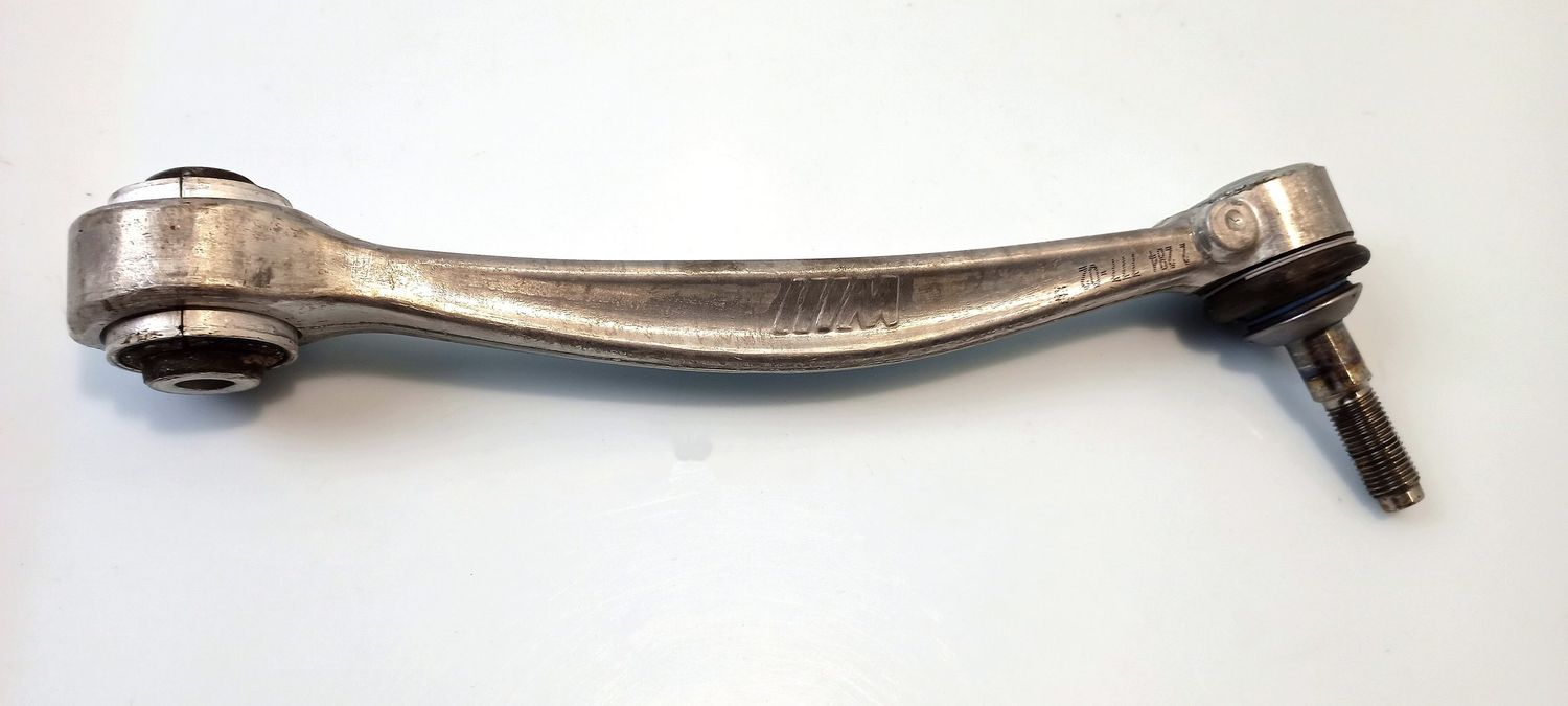 BMW 4 SERIES Front lower control arm/wishbone OEM 2284777 — Europe Delivery