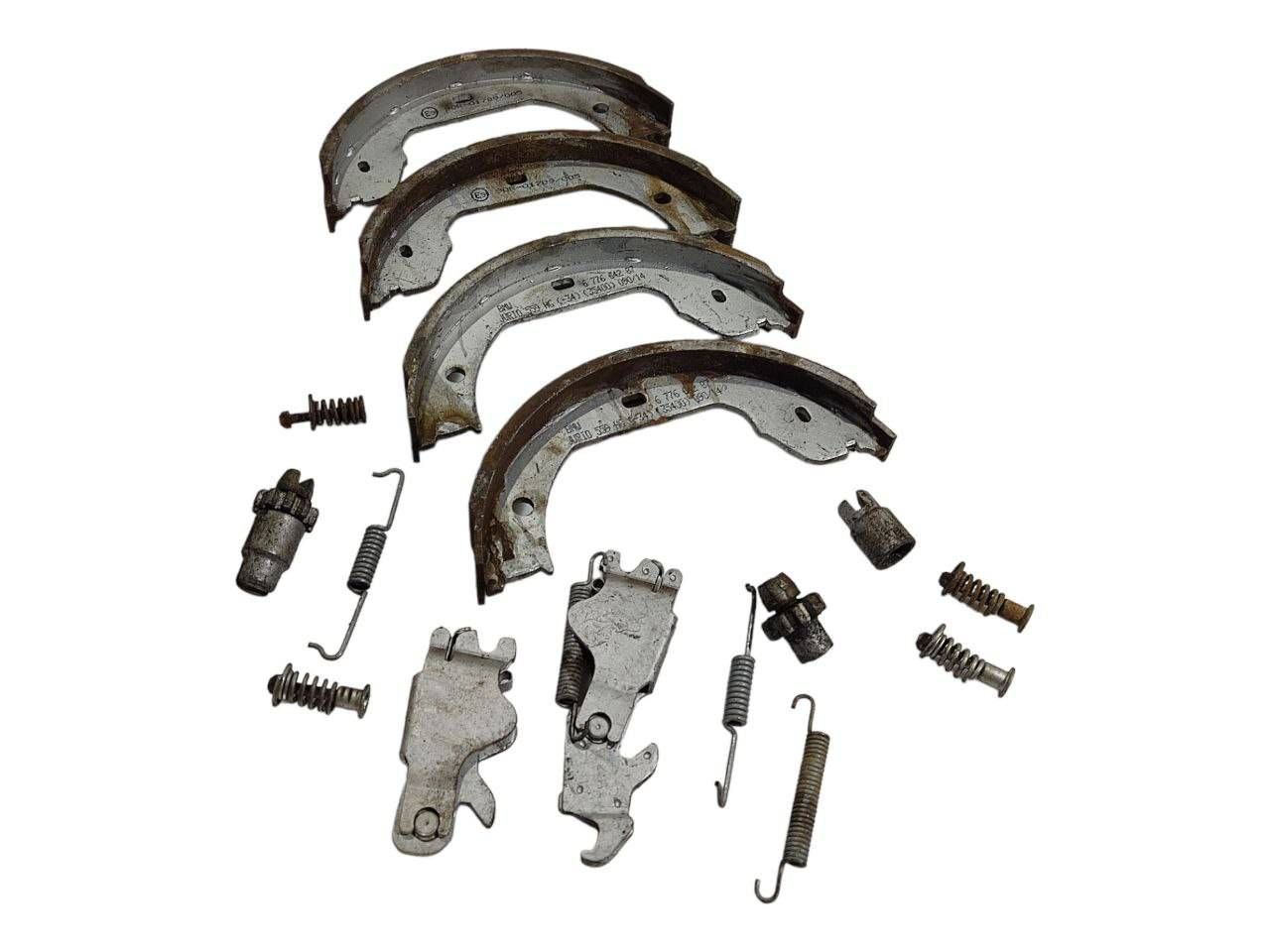 BMW X5 Handbrake/parking brake pads — Europe Delivery