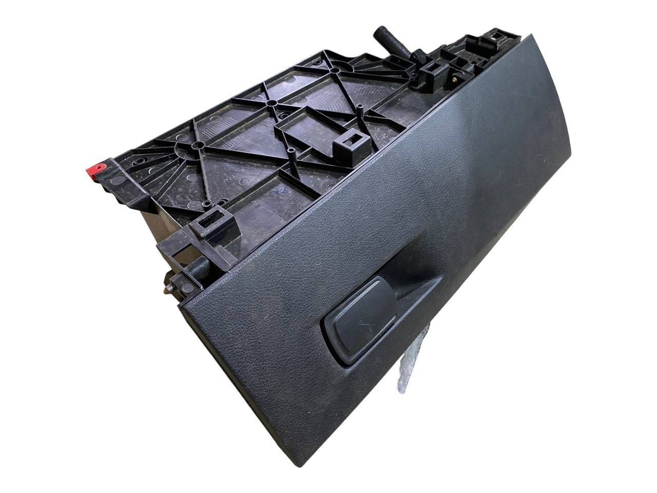 BMW 2 SERIES Glove box set OEM 9318644 — Europe Delivery