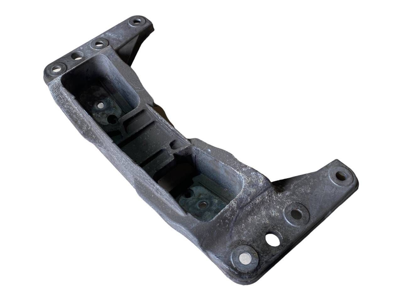 BMW 5 SERIES Gearbox mounting bracket OEM 22316761102 — Europe Delivery