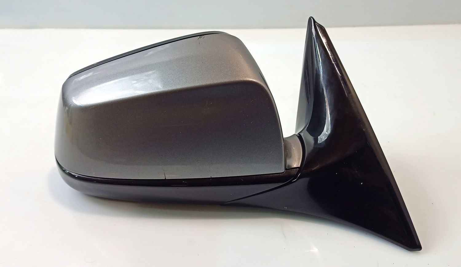 BMW 6 SERIES Manual wing mirror OEM 51167186588 — Europe Delivery