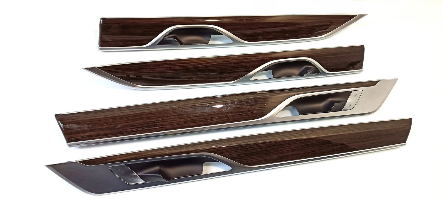 BMW 7 SERIES Front door trim bar OEM 7432257 — Europe Delivery
