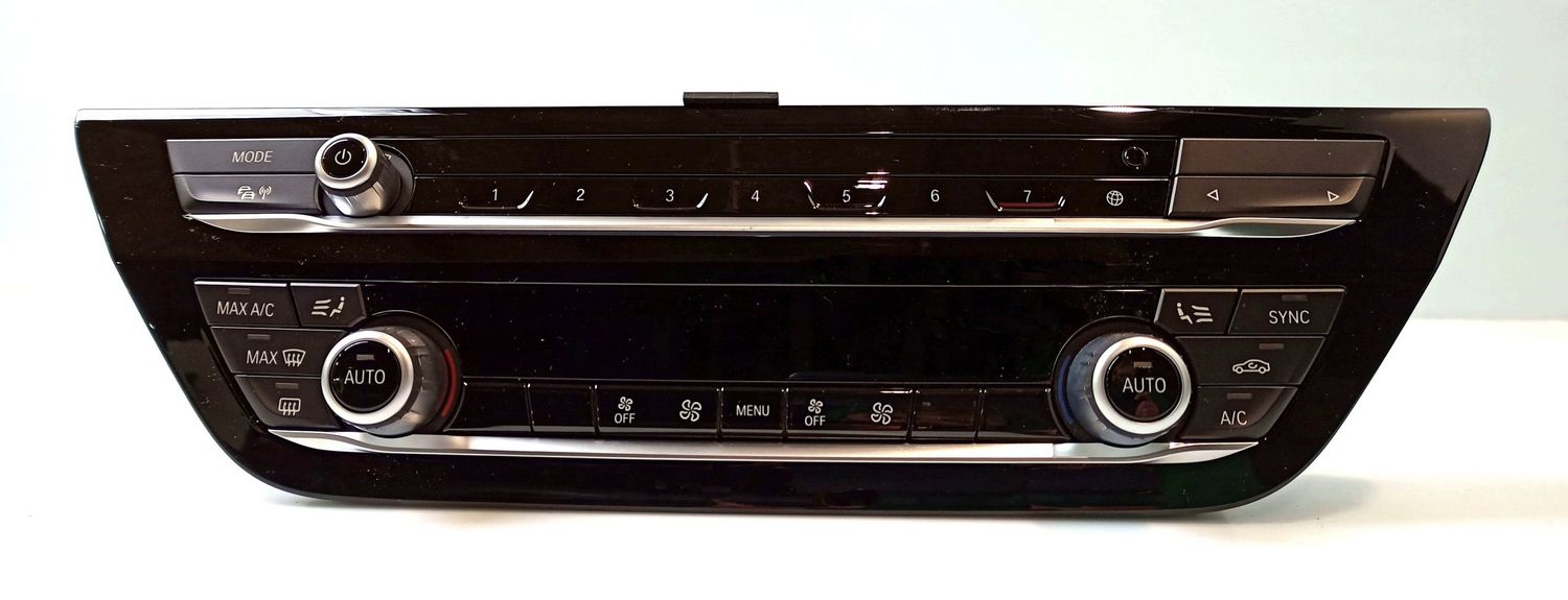 BMW M5 Climate control unit OEM 61315A480C3 — Europe Delivery
